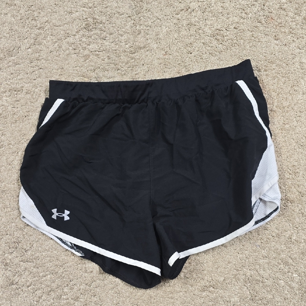 Under Armour Shorts Size Med